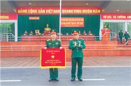 Xây dựng đơn vị vững mạnh toàn diện “mẫu mực tiêu biểu”